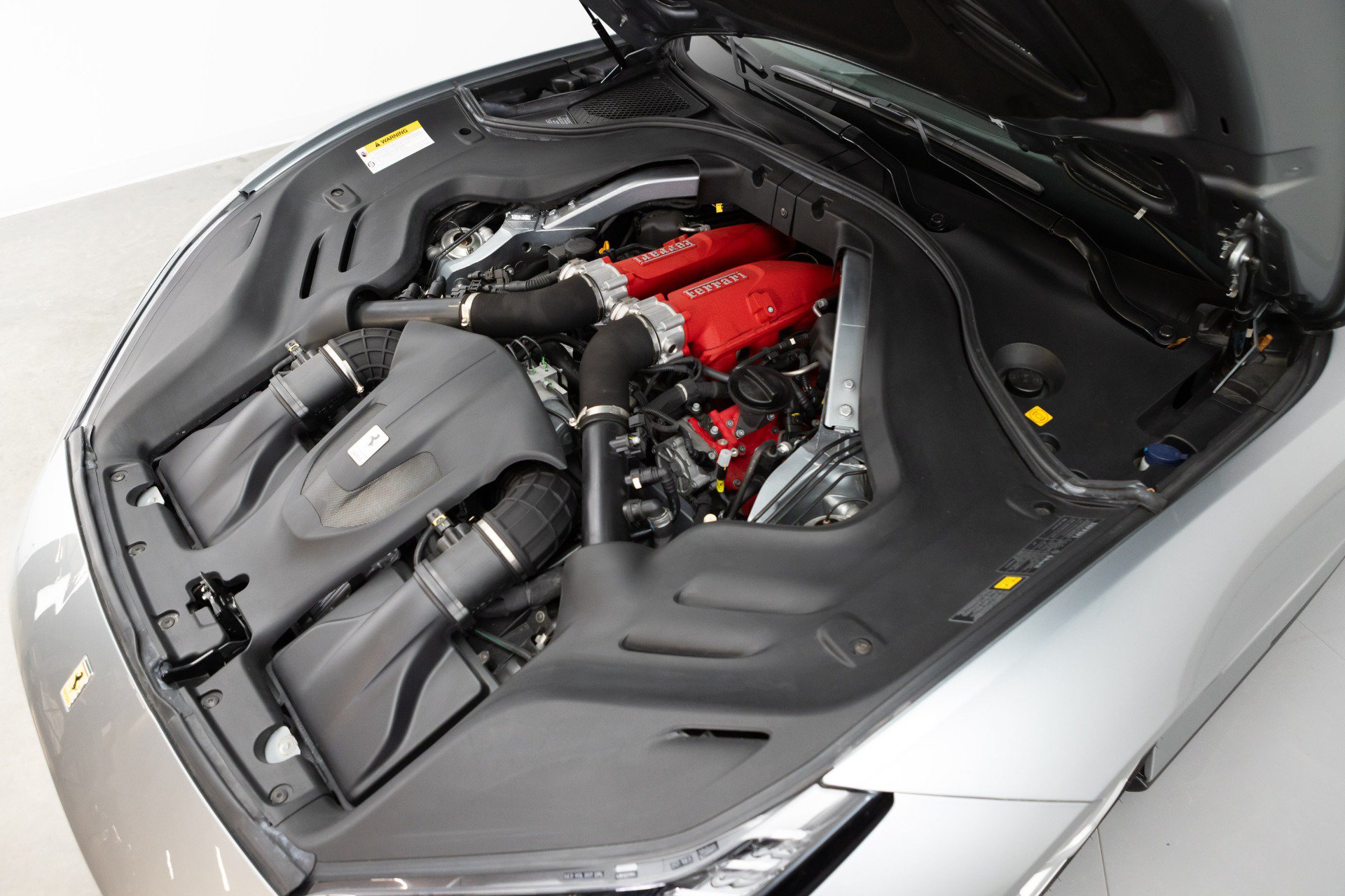 Certified 2019 Ferrari Portofino RWD image 89