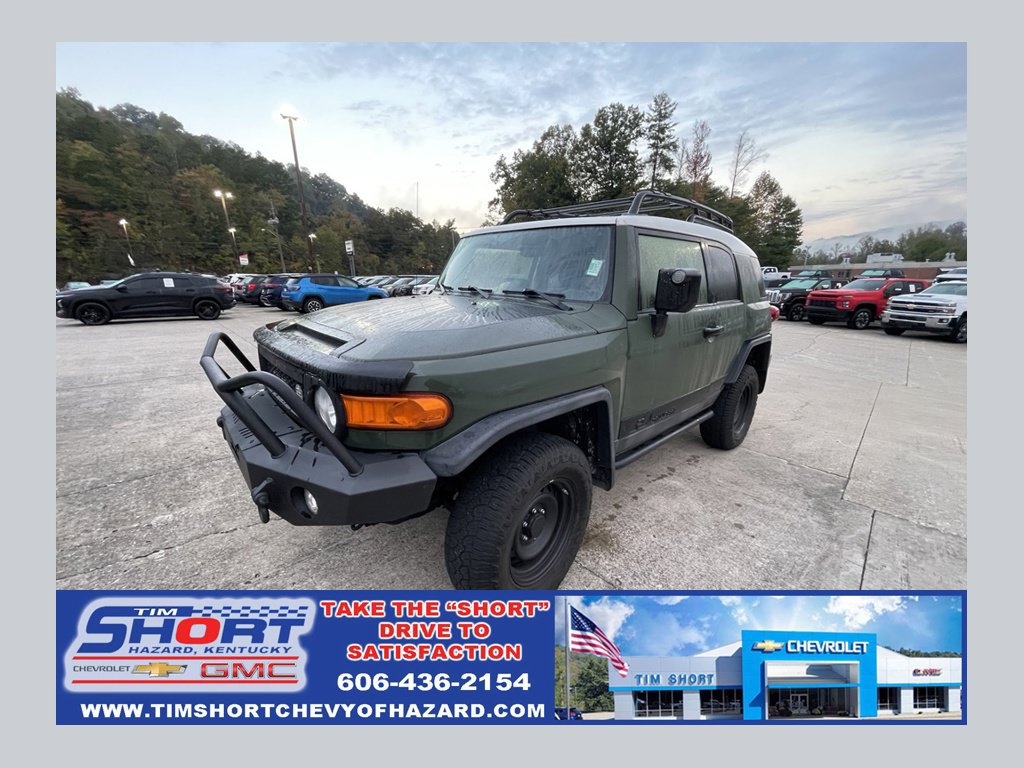 Used 2014 Toyota FJ Cruiser 4WD w/ Upgrade Package image 1