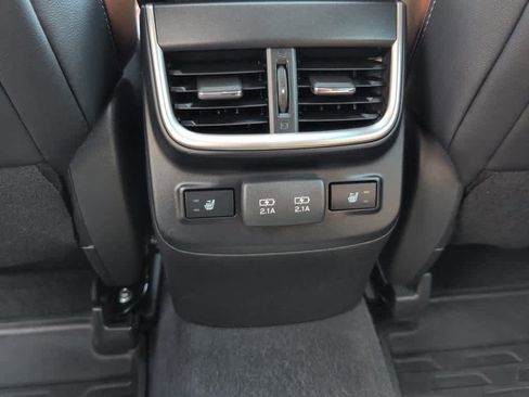 Used 2022 Subaru Outback Touring image 26