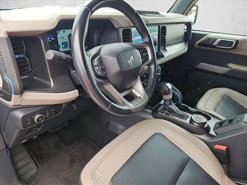Used 2022 Ford Bronco Wildtrak AWD/4WD image 10