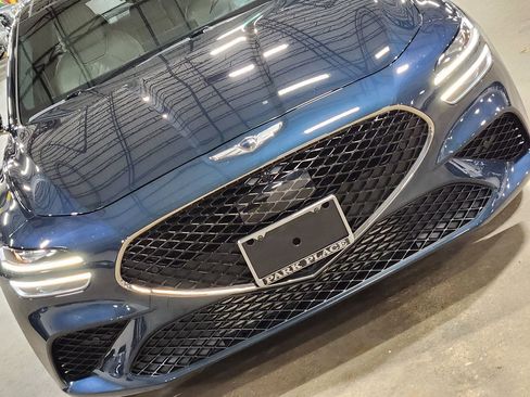 Used 2022 Genesis G70 3.3T image 19