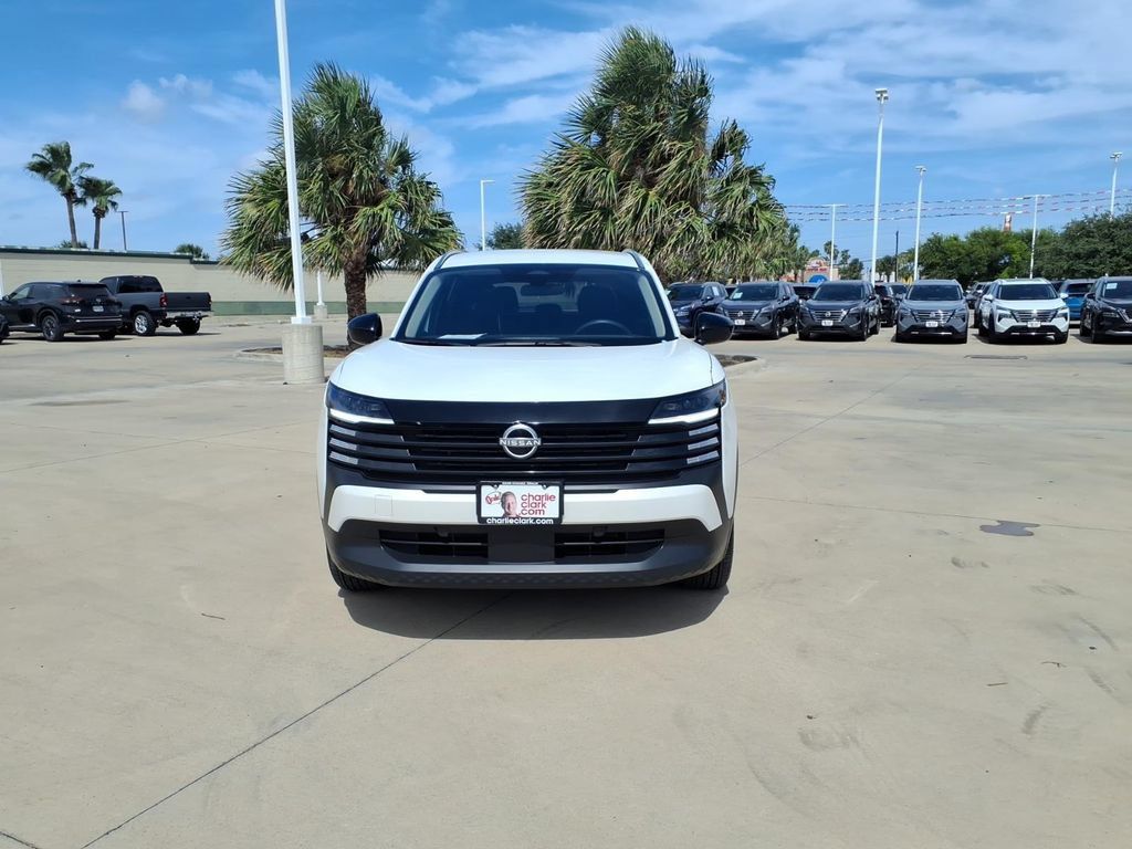 Used 2026 Nissan Kicks SV FWD image 8