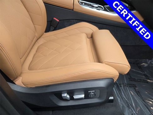 Certified 2025 BMW X5 xDrive50e w/ Parking Assistance Package image 20