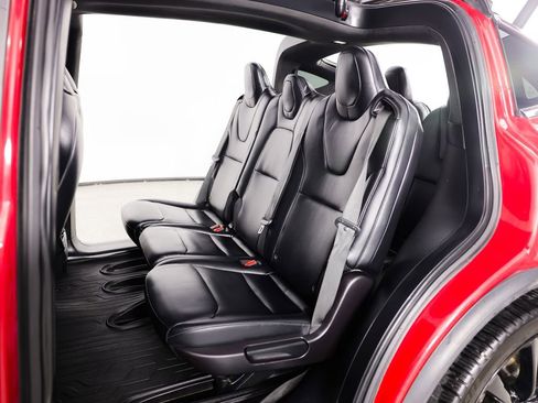 Used 2020 Tesla Model X Long Range image 18