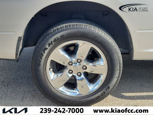 Used 2016 RAM 1500 Big Horn AWD/4WD image 11