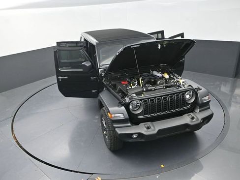 New 2026 Jeep Wrangler Unlimited Sport AWD/4WD image 31
