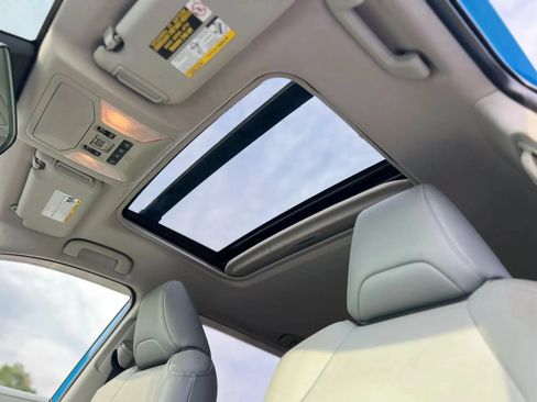 Used 2019 Toyota RAV4 XLE Premium w/ All Weather Liner Package AWD/4WD image 34