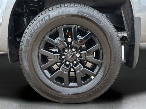 New 2026 Nissan Frontier SV w/ Tow Package AWD/4WD image 15