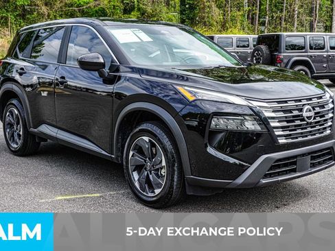 Used 2025 Nissan Rogue SV image 4