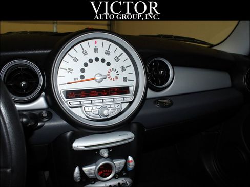 Used 2009 MINI Cooper Clubman Hardtop FWD image 22
