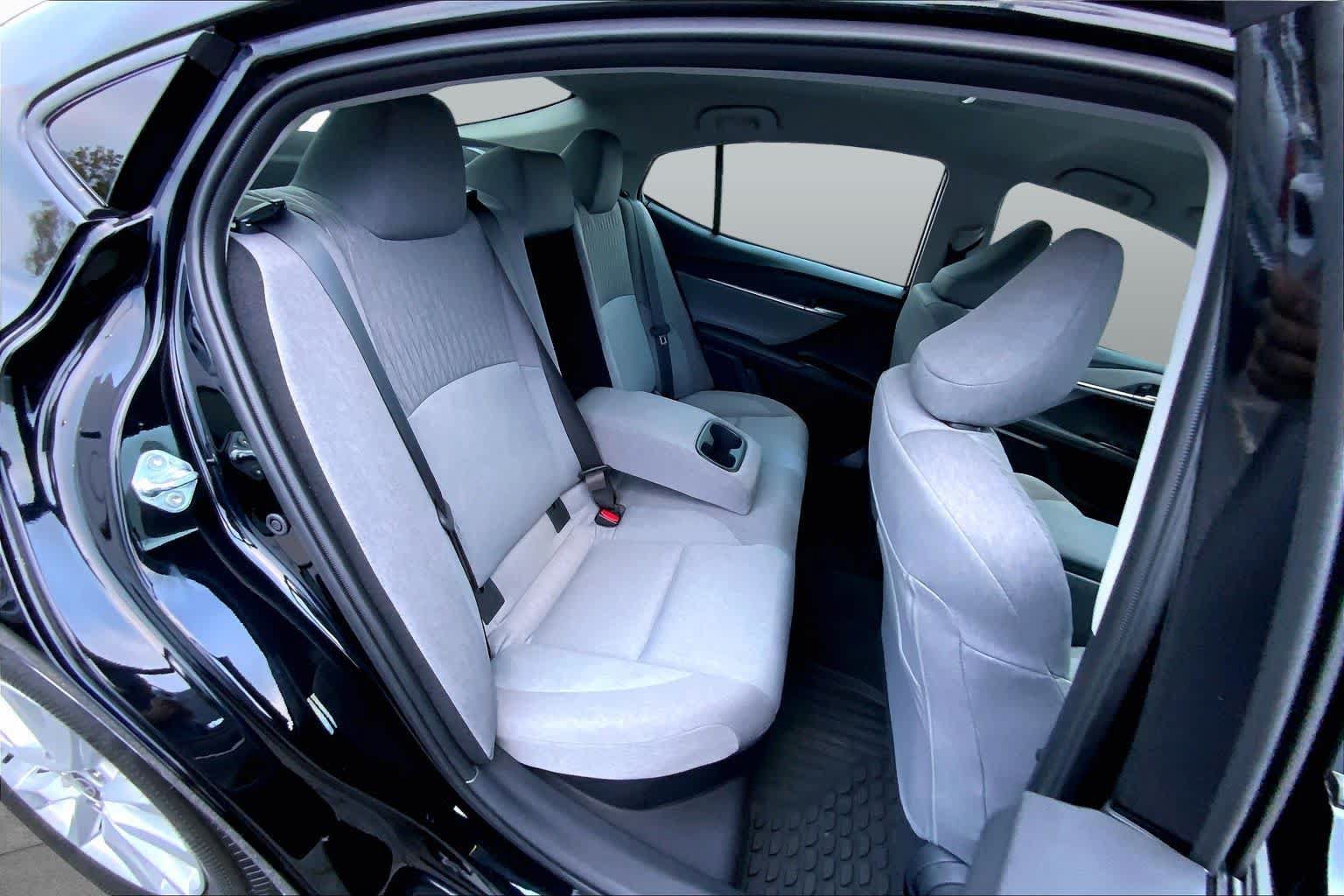 Used 2026 Toyota Camry LE w/ Convenience Package FWD image 17