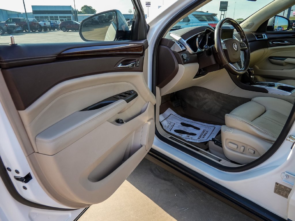 Used 2012 Cadillac SRX Performance FWD image 31