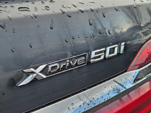 Used 2019 BMW X7 xDrive50i w/ Premium Package image 17