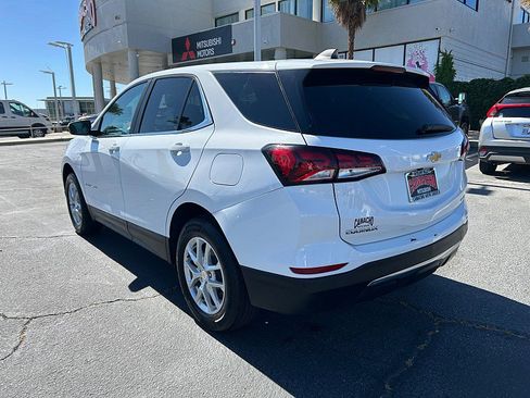 Used 2024 Chevrolet Equinox LT AWD/4WD image 9