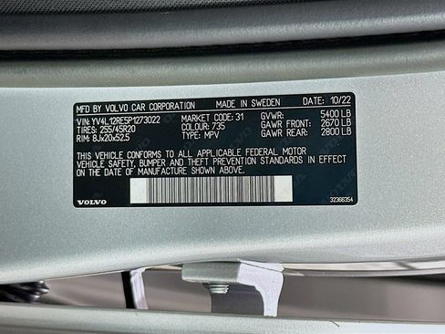 Used 2023 Volvo XC60 B5 Plus w/ Protection Package Premier AWD/4WD image 25