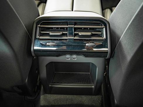 Certified 2025 BMW 530i xDrive image 42