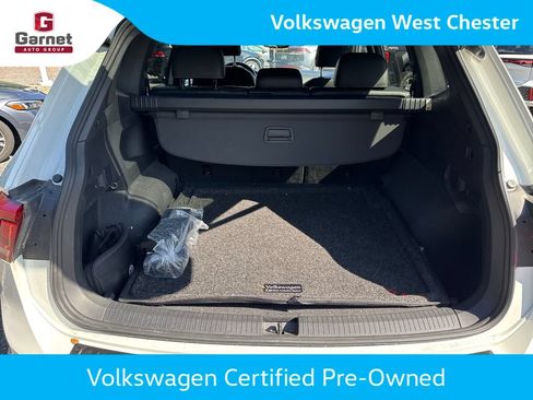 Used 2024 Volkswagen Tiguan SE R-Line AWD/4WD image 14