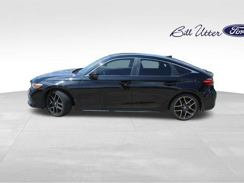 Used 2022 Honda Civic Sport Touring image 8