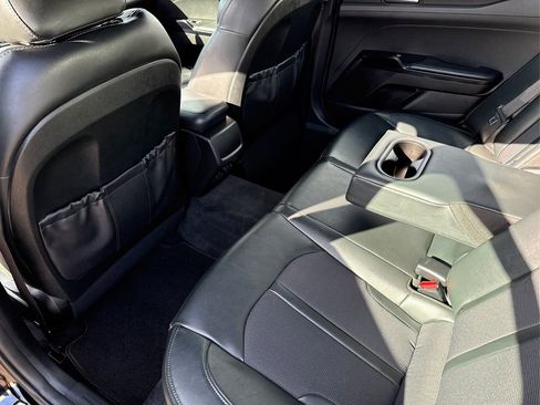 Used 2022 Kia K5 GT-Line image 10