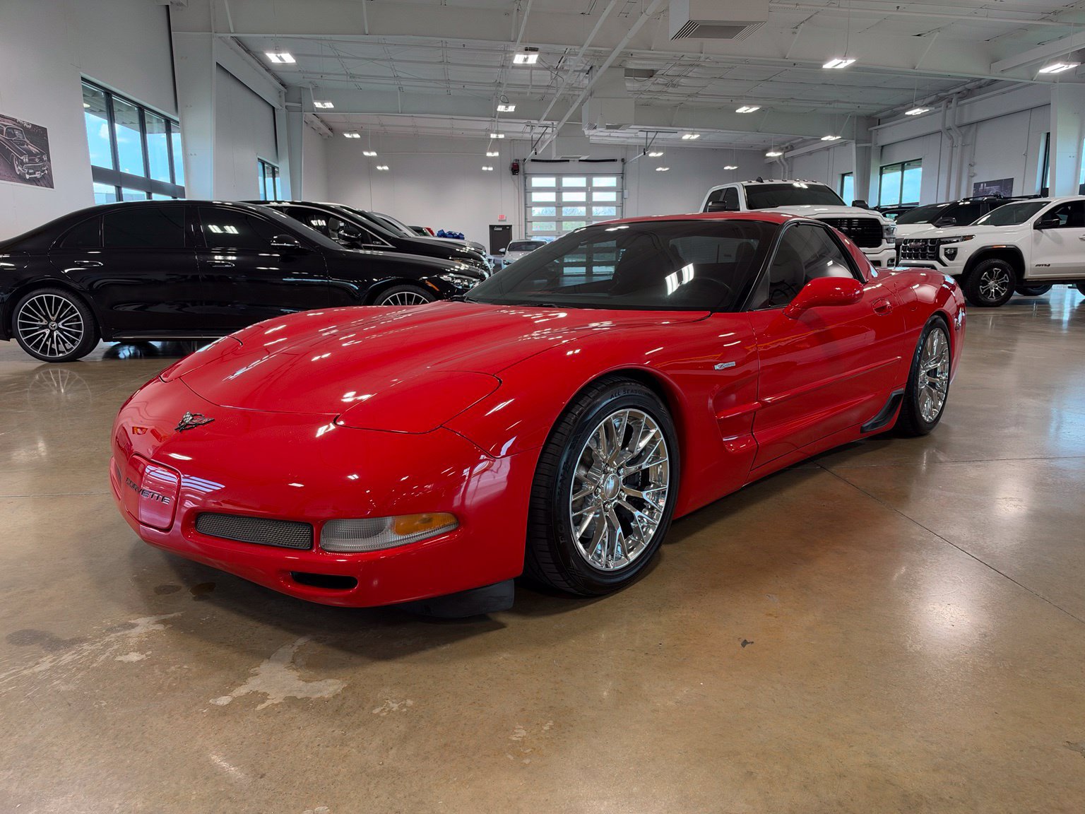Used 2001 Chevrolet Corvette Z06 w/ Memory Pkg RWD image 4