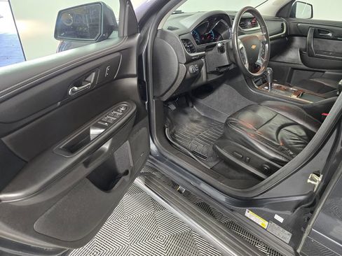 Used 2013 Chevrolet Traverse LT w/ LPO, 'HIT The Road' Package AWD/4WD image 23