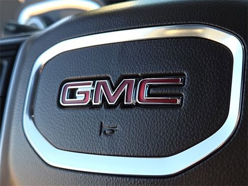 Used 2019 GMC Sierra 1500 SLT image 25