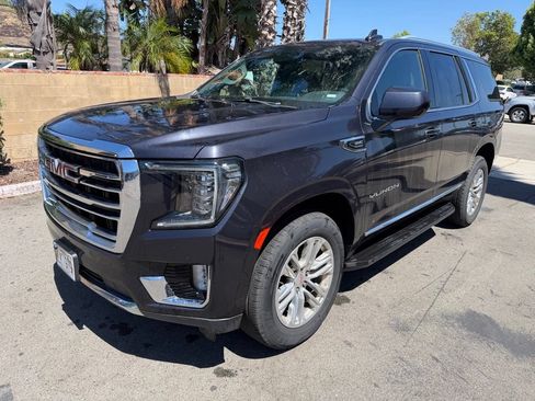 Used 2023 GMC Yukon SLT AWD/4WD image 6