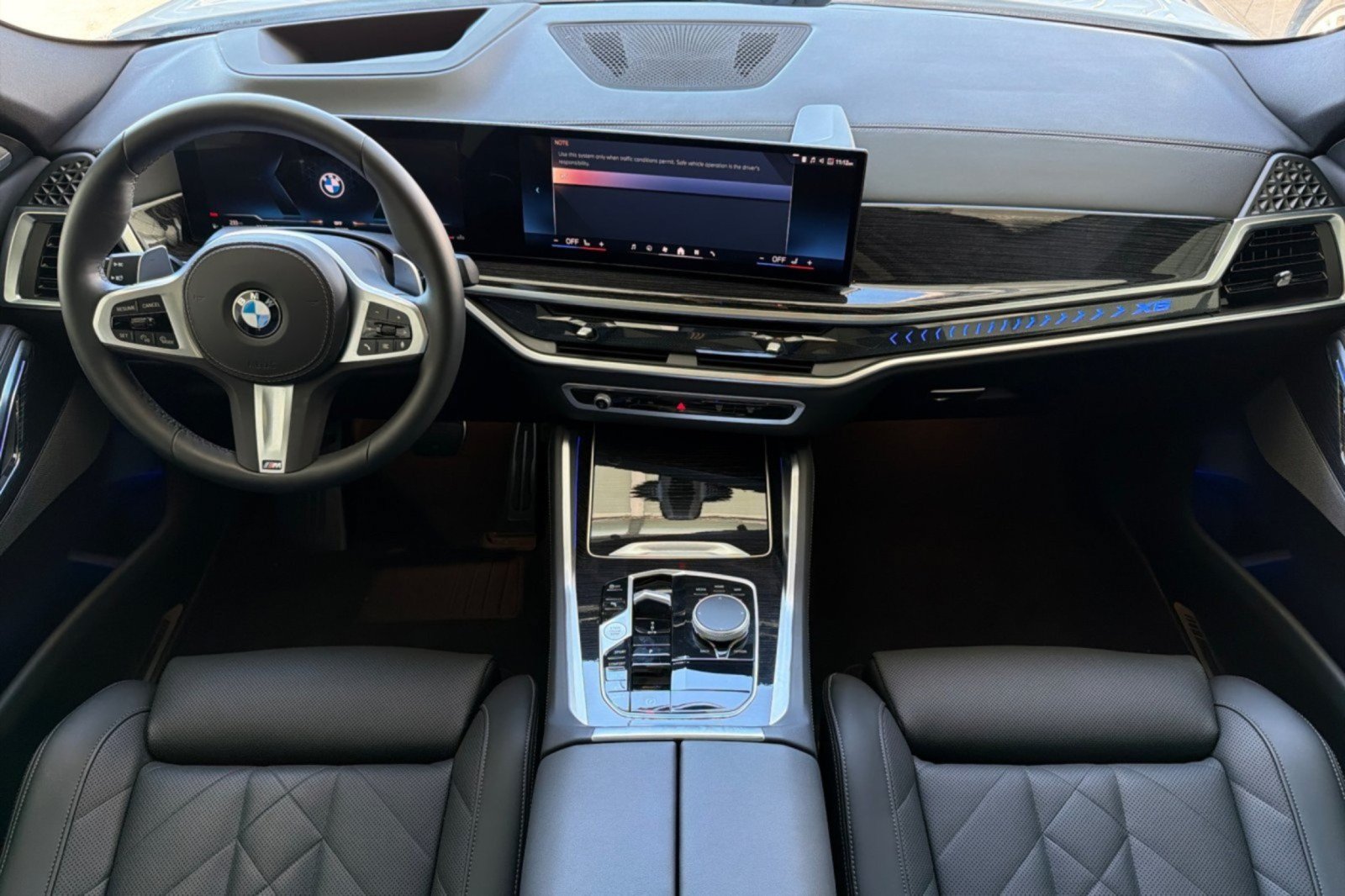 Used 2025 BMW X6 xDrive40i w/ Premium Package AWD/4WD image 12