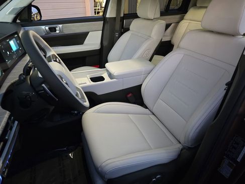 New 2025 Hyundai Santa Fe Calligraphy image 25