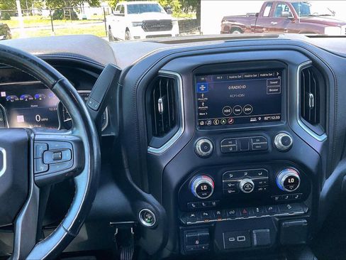 Used 2019 GMC Sierra 1500 AT4 w/ AT4 Premium Package AWD/4WD image 6