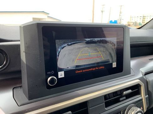 Used 2024 Toyota Tacoma SR5 image 23