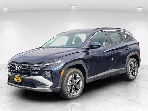 New 2026 Hyundai Tucson SEL image 2