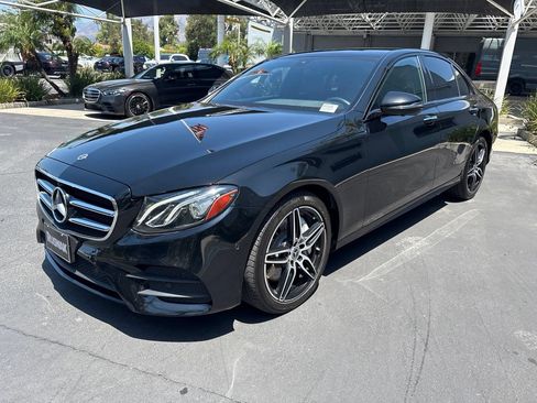 Used 2019 Mercedes-Benz E 450 4MATIC Sedan image 3