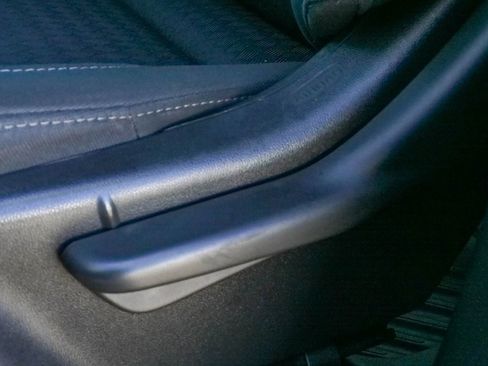 Used 2024 Chevrolet Silverado 3500 LT image 20