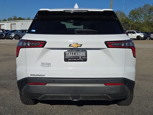 Used 2025 Chevrolet Equinox LT image 7
