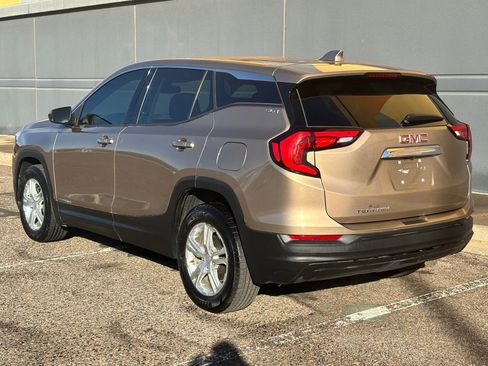 Used 2018 GMC Terrain SLE image 5
