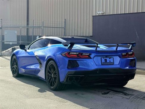 Used 2024 Chevrolet Corvette Stingray Premium Conv w/ Z51 Performance Package image 8