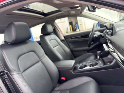 Used 2023 Honda Civic Touring image 32