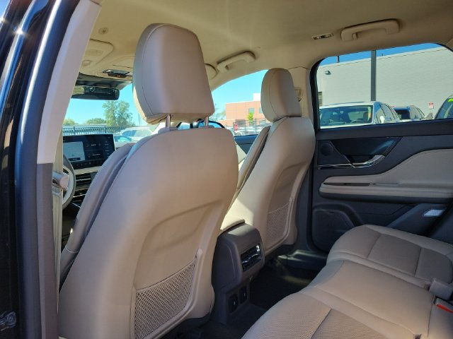 Certified 2024 Lincoln Corsair Reserve w/ Equipment Group 201A AWD/4WD image 23