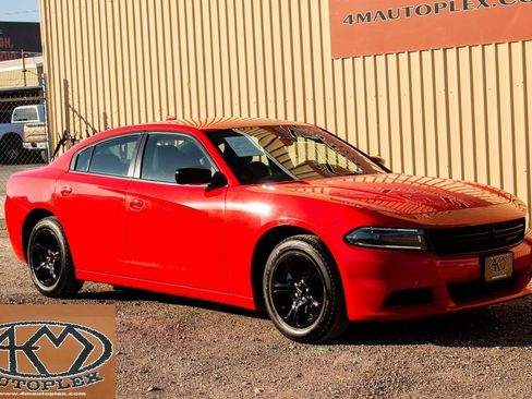 Used 2023 Dodge Charger SXT image 1