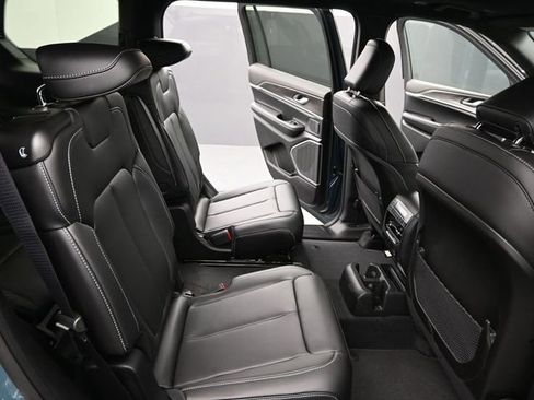 New 2026 Jeep Grand Cherokee L Limited image 20