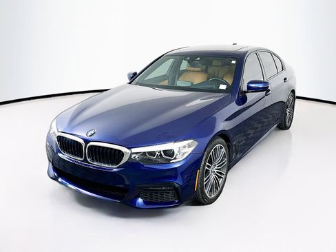 Used 2019 BMW 530i w/ M Sport Package RWD image 3