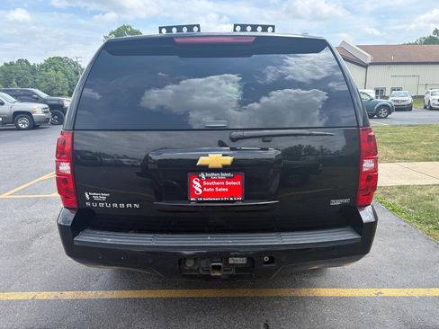 Used 2010 Chevrolet Suburban LT AWD/4WD image 7
