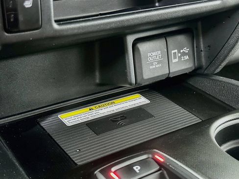 Used 2023 Honda Passport TrailSport image 32