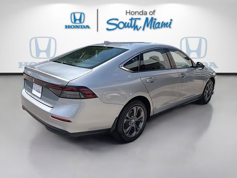 Certified 2024 Honda Accord EX image 7