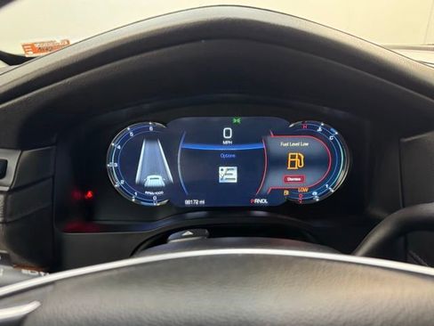 Used 2019 Cadillac Escalade Premium Luxury image 5