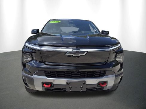 Used 2026 Chevrolet Silverado EV Trail Boss w/ LPO, Gameday Tailgate Package AWD/4WD image 20