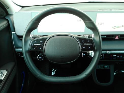 Used 2022 Hyundai Ioniq 5 SEL image 35