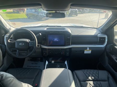 New 2024 Ford F250 XLT w/ XLT Premium Package image 40