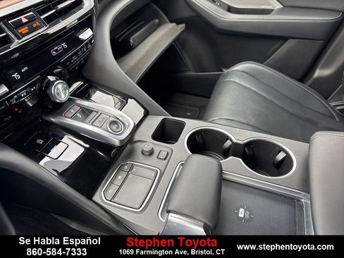 Used 2022 Acura MDX SH-AWD w/ Technology Package image 21